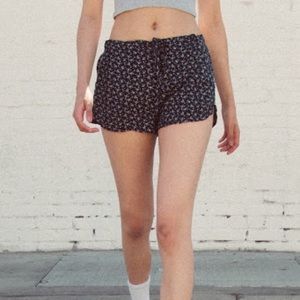 Brandy Melville Shorts⭐️⭐️⭐️